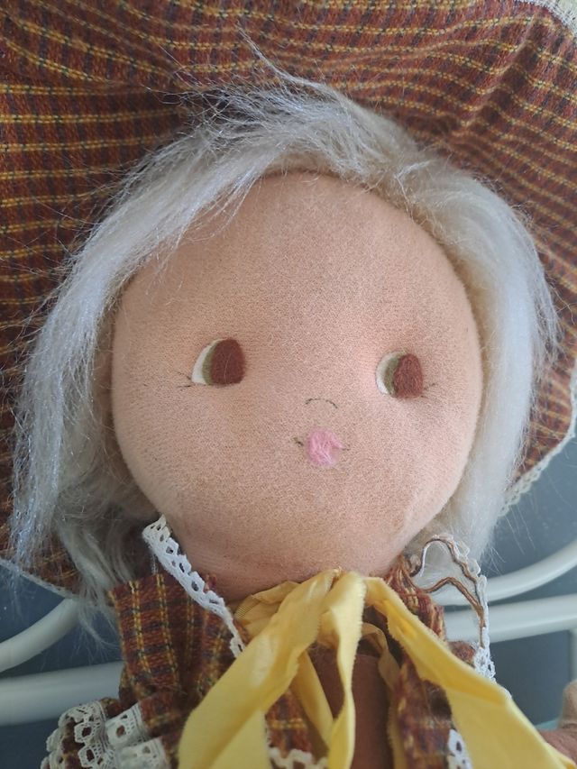 Bambola vintage panno lenci 