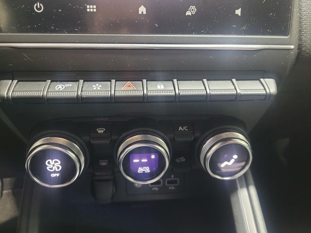 RENAULT Clio RENAULT Clio TCe Zen 67kW