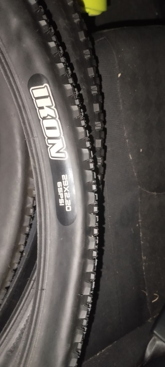 Vendo cubiertas bicicleta montaña