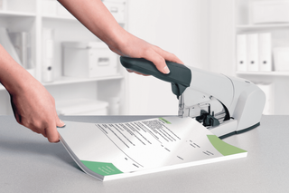 Grapadora Petrus 1500 Plata 120 Hojas nueva