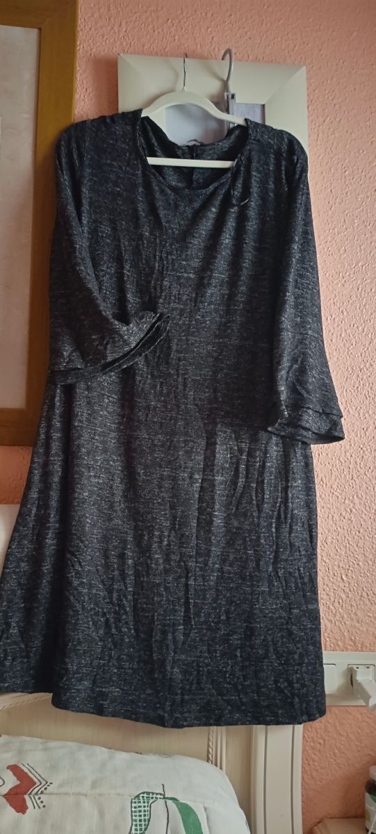 Vestido ligero,amplio y vaporoso ,50 52