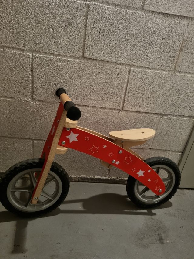 Bicicleta de madera
