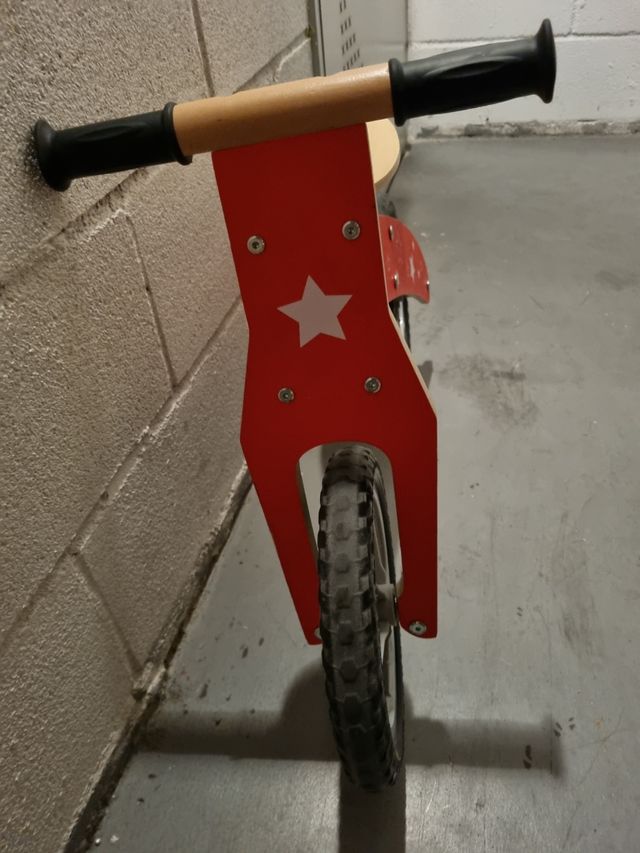 Bicicleta de madera