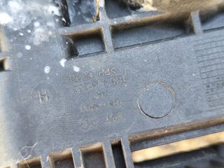 Caja batería VW golf 6 gti