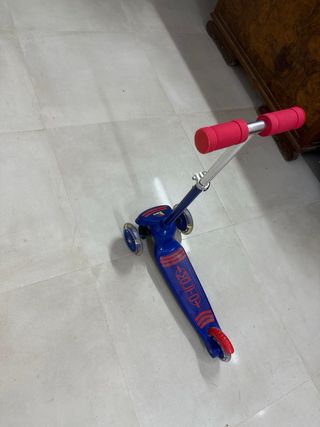 Patinete de niño de tres ruedas Molto