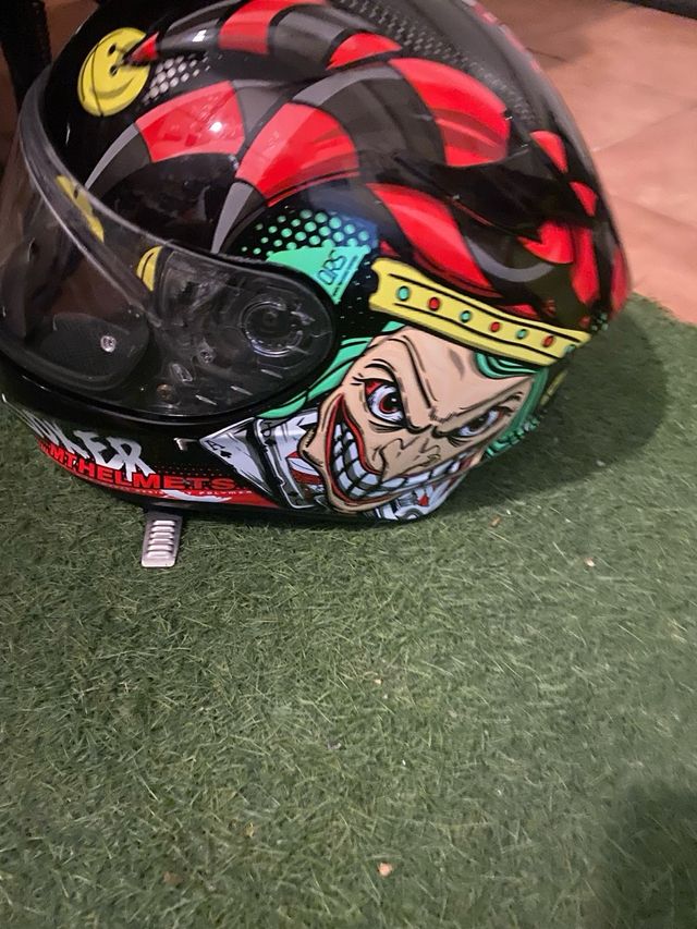 Casco joker