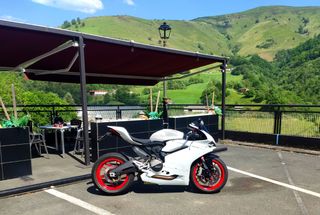 Ducati Panigale 959 V2