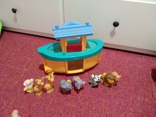Arca Noe little people