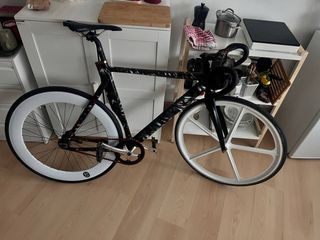 Bicieta fixie retro 