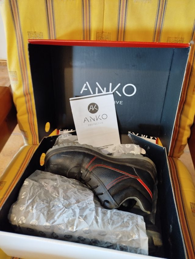 Stivali di sicurezza taglia 42