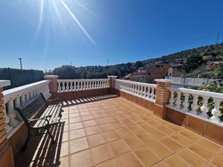 Chalet en venta en Camps Blancs en Sant Boi de Llobregat