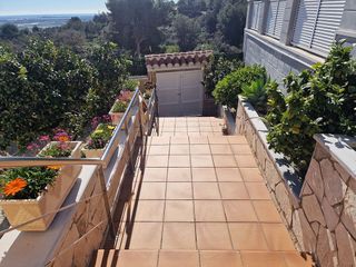 Chalet en venta en Camps Blancs en Sant Boi de Llobregat