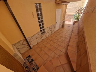 Chalet en venta en Camps Blancs en Sant Boi de Llobregat