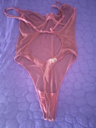 Body tanga rejilla.talla M.5€ no negociable