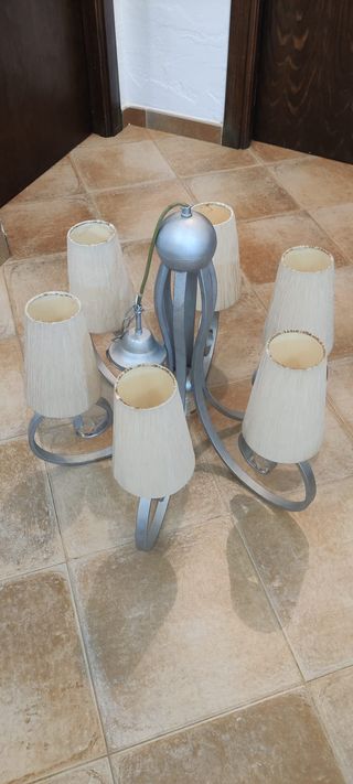 Conjunto lámpara de techo + 3 lámparas pared.