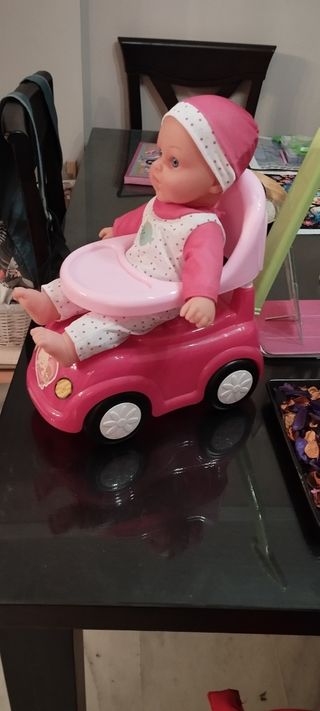 Carro y muñeca 