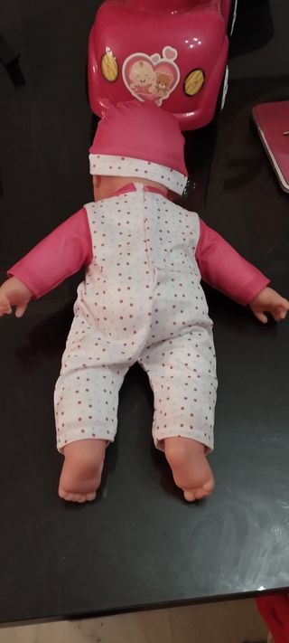 Carro y muñeca 