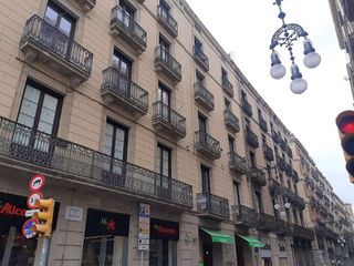 Local comercial en venta en Sant Pere, Santa Caterina i la Ribera en Barcelona