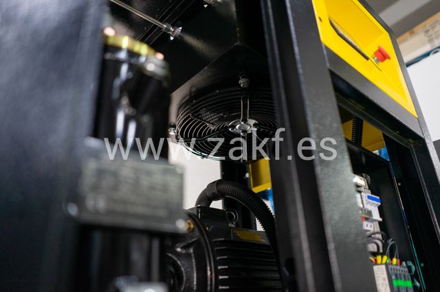 ✅ COMPRESOR DE TORNILLO 7,5 kW / 10 HP Marca ZAKF