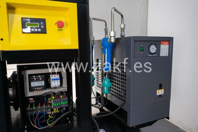 ✅ COMPRESOR DE TORNILLO 7,5 kW / 10 HP Marca ZAKF