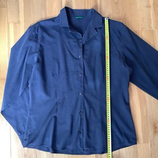 Camisa gris de Benetton