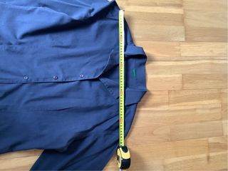 Camisa gris de Benetton