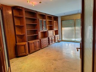 Casa pareada en venta en Zona Mercat en Rubí
