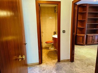 Casa pareada en venta en Zona Mercat en Rubí