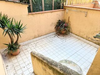 Casa pareada en venta en Zona Mercat en Rubí