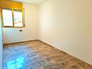 Casa pareada en venta en Zona Mercat en Rubí