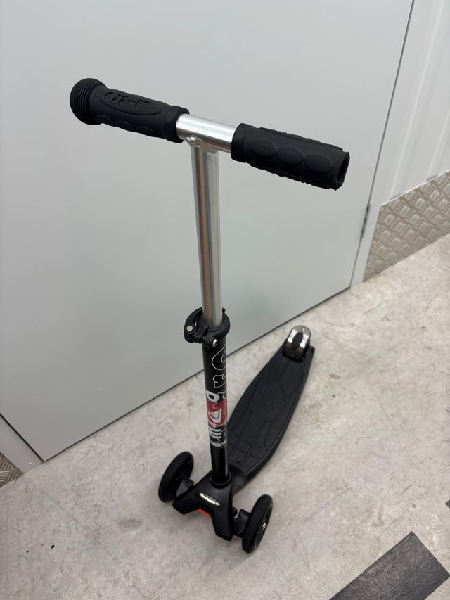 Patinete micro Maxi negro