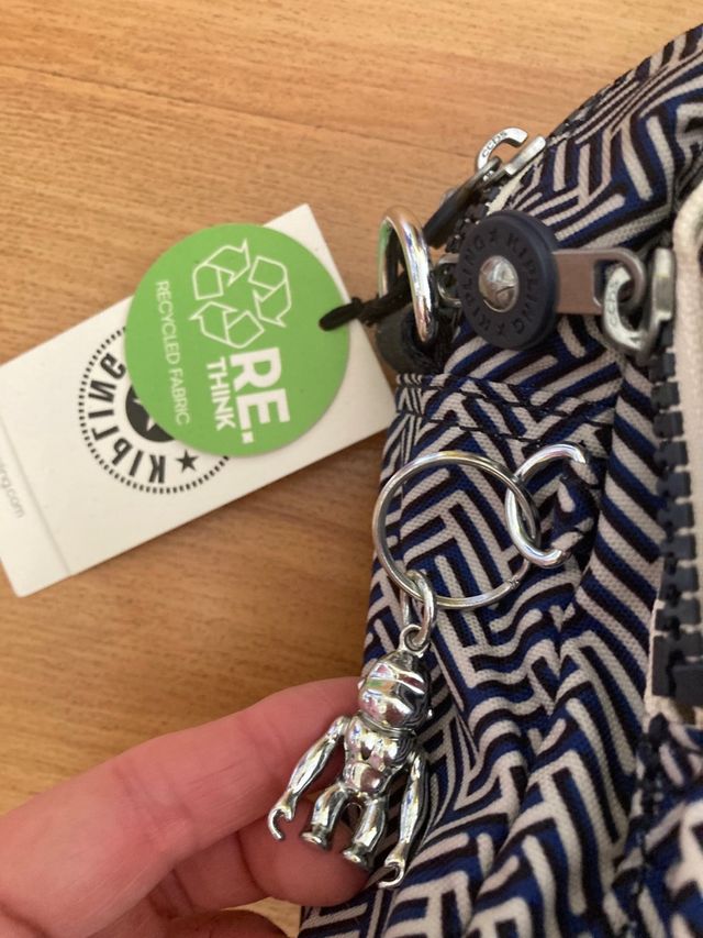 Bolso KIPLING ESTRENAR !!!