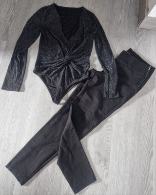 Conjunto de pantalón y body 