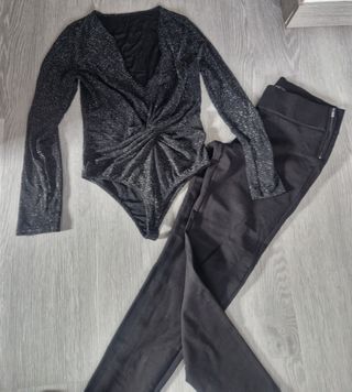 Conjunto de pantalón y body 
