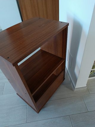 Consolle legno vintage con rotelle 