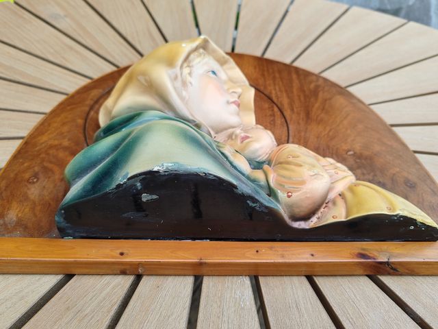 Madonna con bambino in ceramica