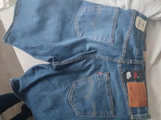 Pantalón corto Levis 