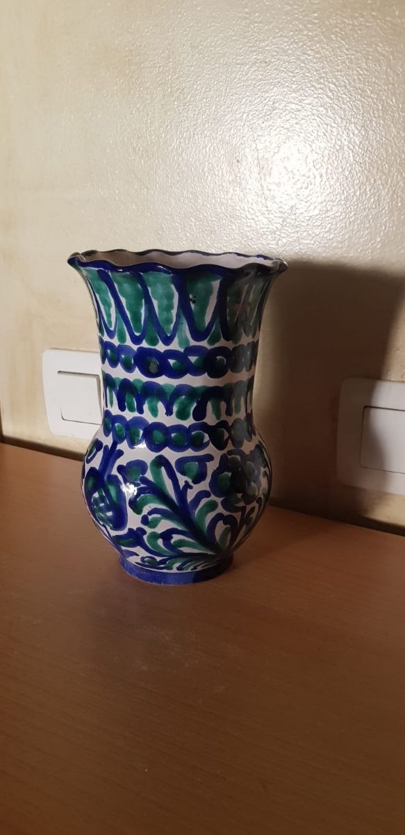 Vaso in ceramica in vendita
