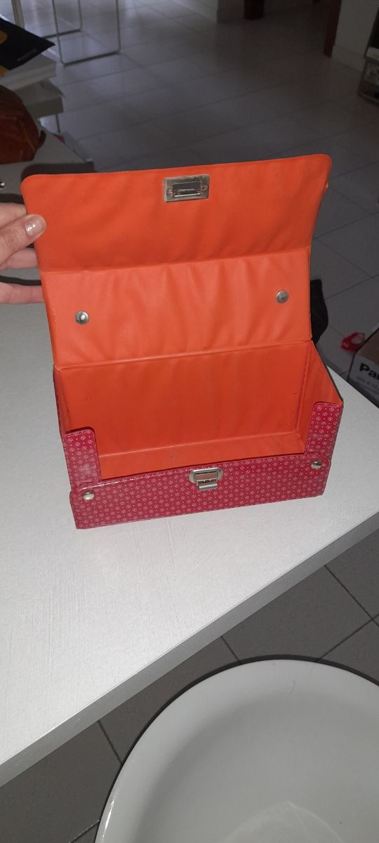 Portacassette audio vintage anni 80