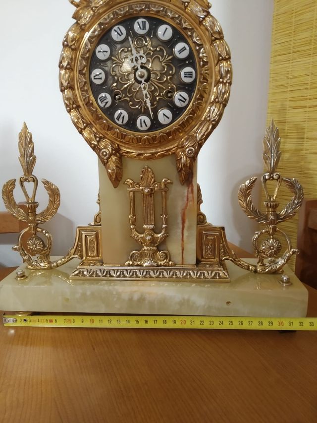 Reloj sobremesa mármol