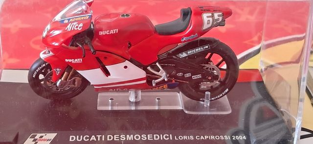 MOTOGP DUCATI DESMOSEDICI