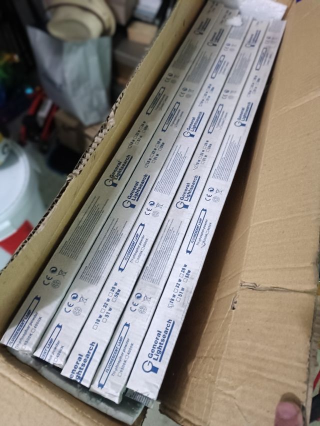 TUBOS FLUORESCENTES 18w