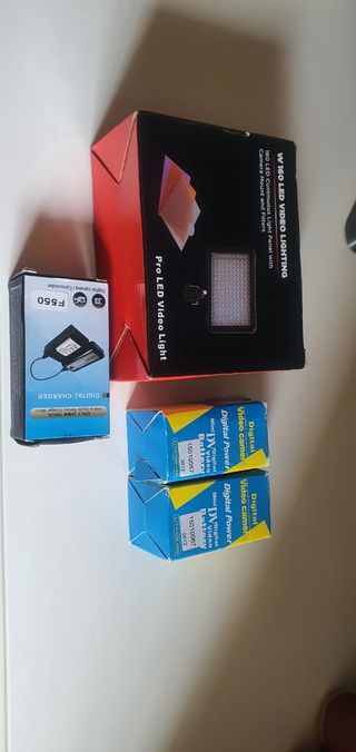 Foco led con filtros para fotografías