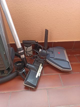 ASPIRADOR PROFESIONAL POTENTE LUX D790