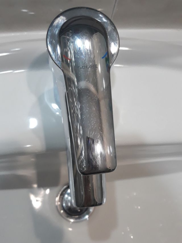 Pica roca + Grifo Grohe + espejo