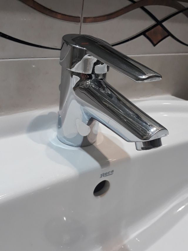 Pica roca + Grifo Grohe + espejo