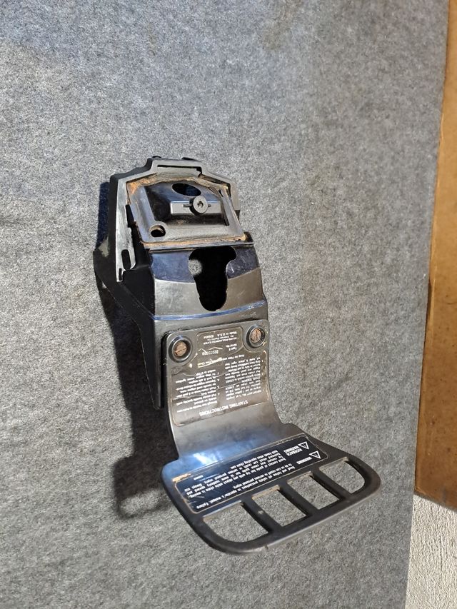 Tapa Cilindro Poulan 3400