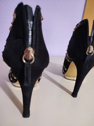Zapatos-sandalias del nuero 37