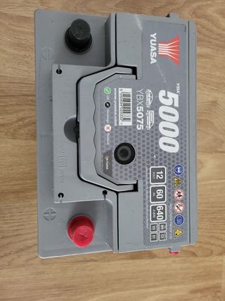 Bateria Yuasa 12V 60Ah