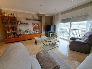 Casa pareada en venta en La Llàntia en Mataró